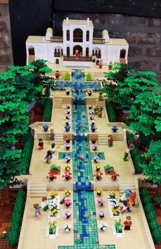 Lego-Nachbau „Persischer Garten“ von Elke Vorst. (Foto: Gemeinde Wachtberg/mm)