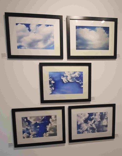 Christiane Rentmeister - Wolken – digital bearbeitete Fotos auf fine-art-Papier. (Foto: Gemeinde Wachtberg/mf)