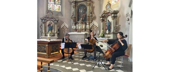 Trio Varaon mit den Cellistinnen (v.l.) Eva Walcher, Mara Scholl und Hyewon Lee-Scholl